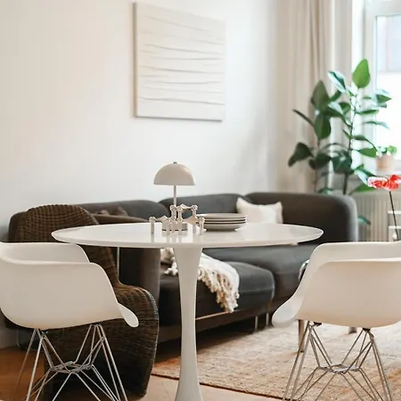 Apartment Old Town Oasis - Chic Comfort & Elegance Bratislava
